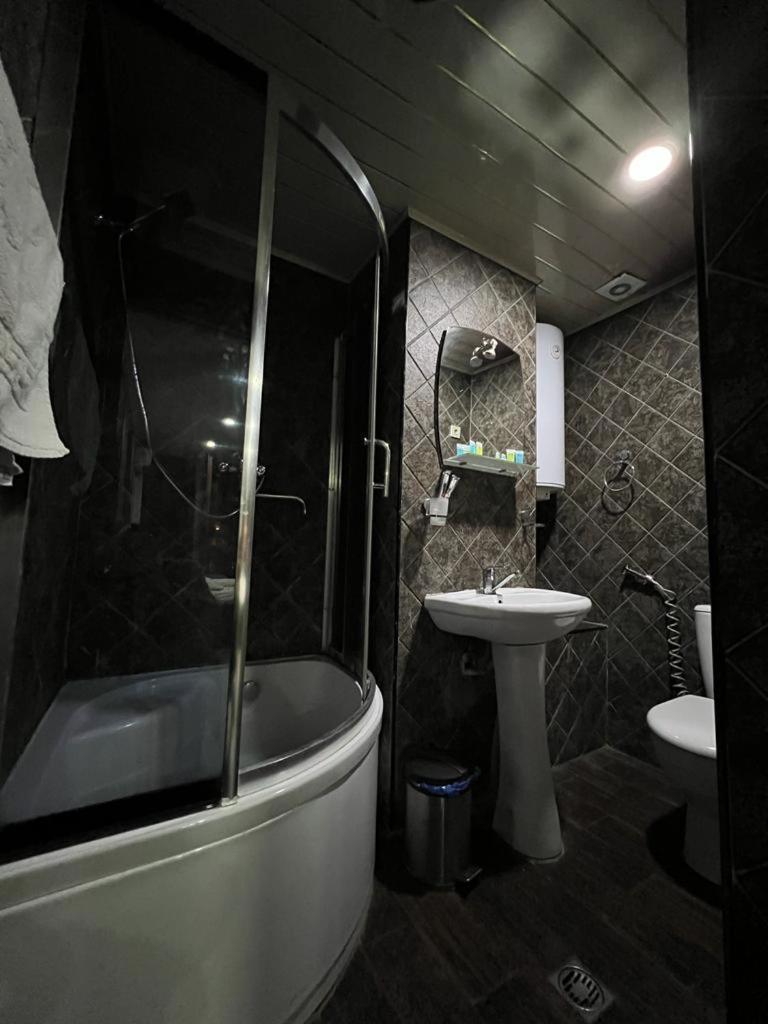 Elno Hotel Tbilissi Chambre photo